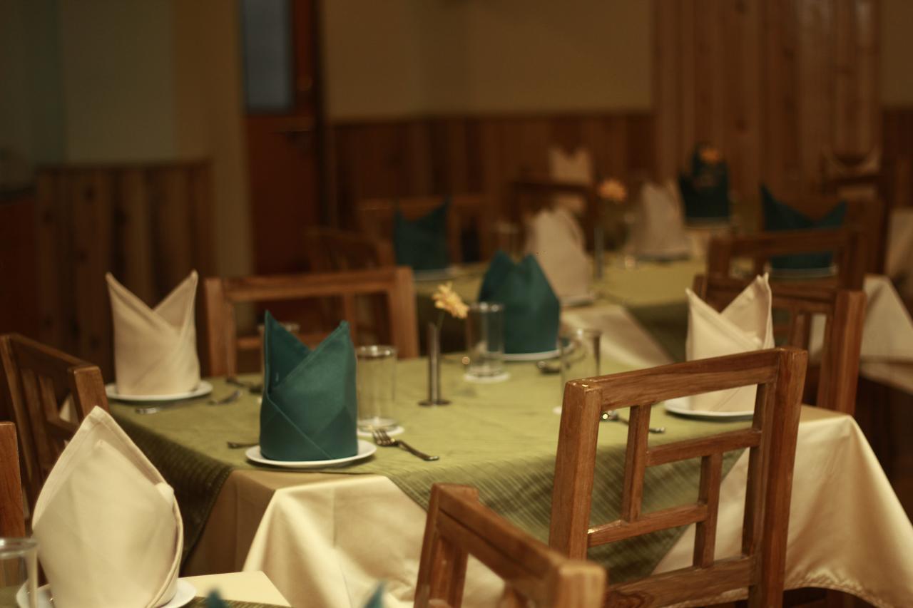 Hotel Tarayana Grand Gangtok Buitenkant foto